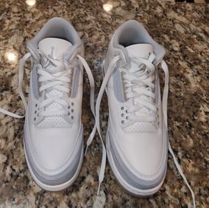 Air Jordan 3 Retro Craft size M 10.5 NWOT